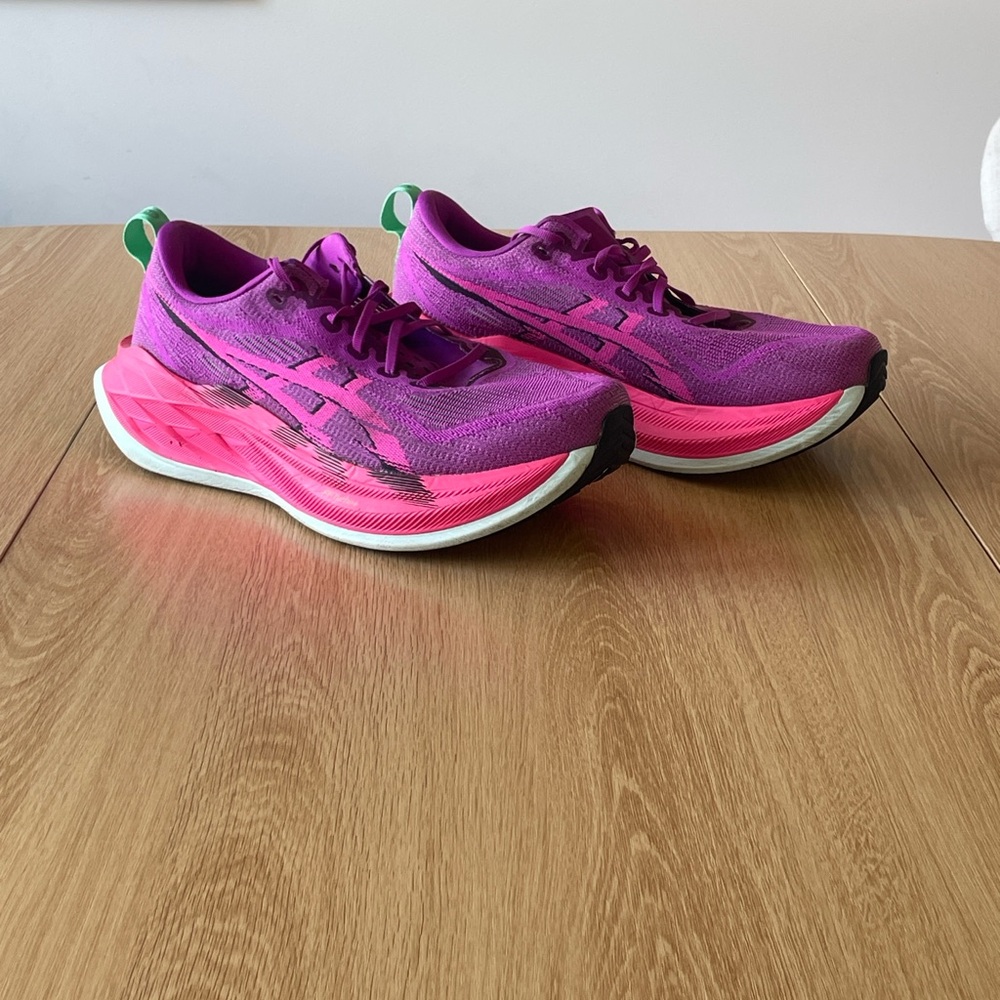 ASICS Superblast 2 - size Men’s 10